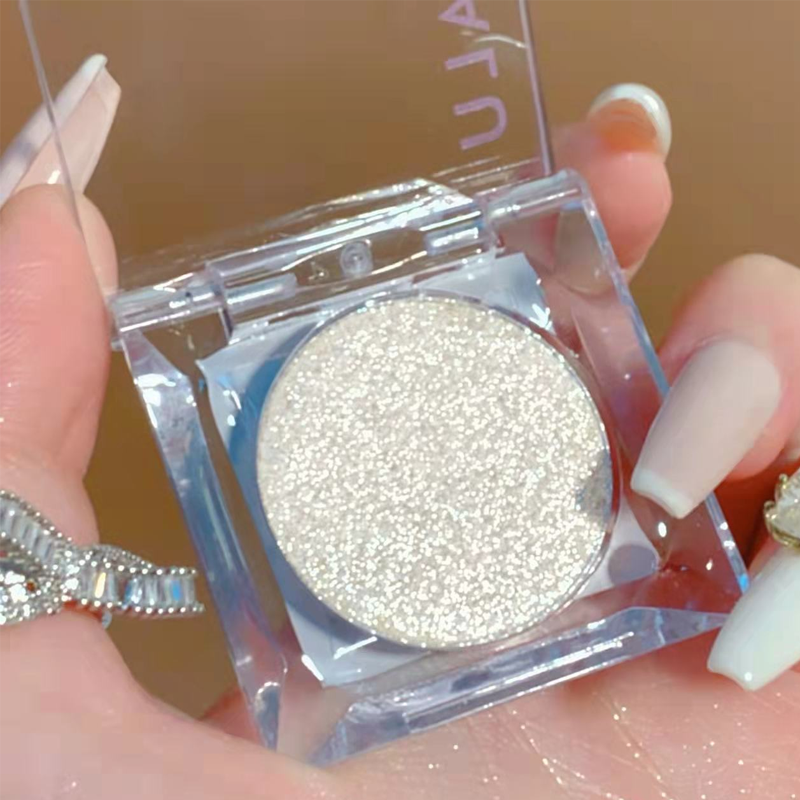 Glitter Brighten Eyeshadow - BeautyAddictsClub